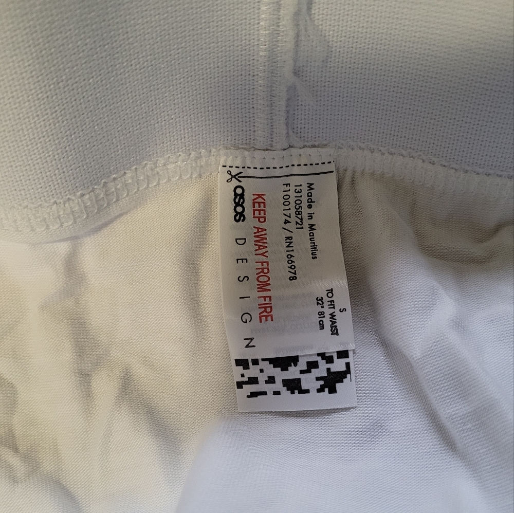 ASOS Briefs - Picture 3 of 4